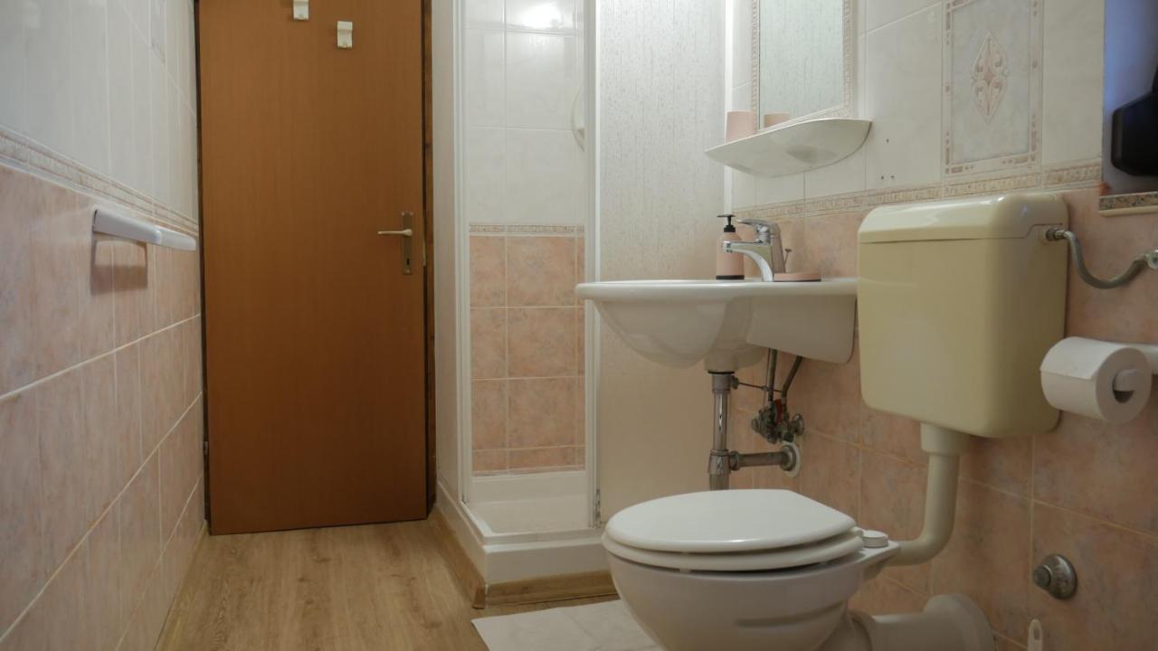 בוג'ה Apartment Kornarija מראה חיצוני תמונה